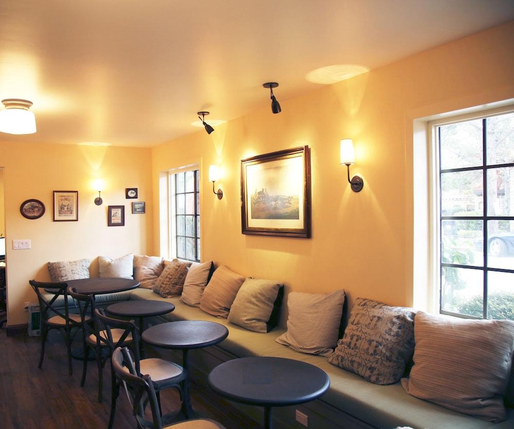 Coachman'S Inn, A Four Sisters Inn Carmel-by-the-Sea エクステリア 写真