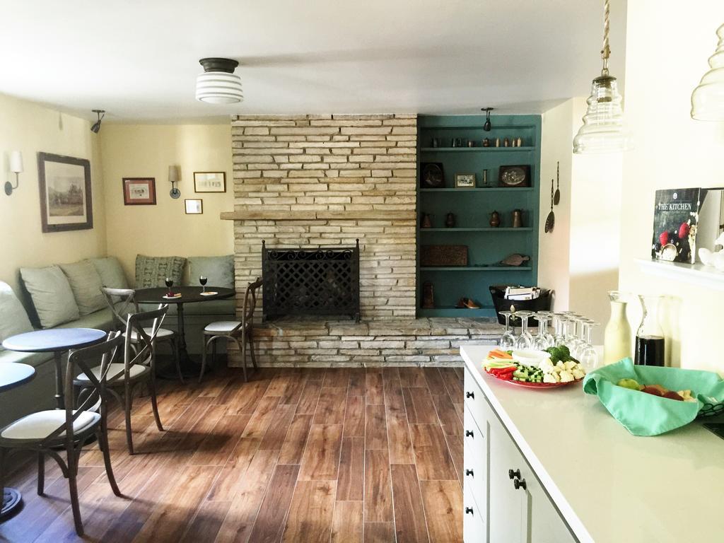 Coachman'S Inn, A Four Sisters Inn Carmel-by-the-Sea エクステリア 写真